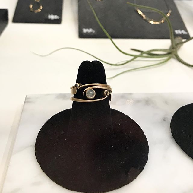 Last day @carolinadesignercraft ! These pretty 14k cognac and grey diamond stacking rings are waiting for you ✨ Booth G16